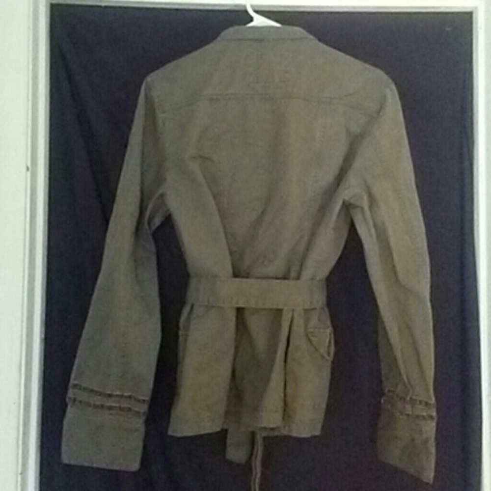 Jacket - Picture 3 of 3